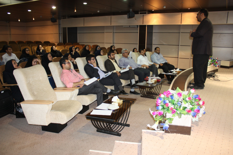 کارگاه برنامه ریزی پالایش مدرسان فعال مراکز آموزش علمی کاربردی فارس