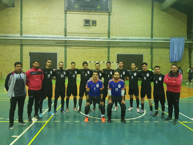 تیم فوتسال دانشجویان پسر دانشگاه جامع علمی کاربردی استان فارس  به مرحله  نیم نهایی دوره رقابت های فوتسال پسران دانشگاه جامع علمی کاربردی صعود کرد