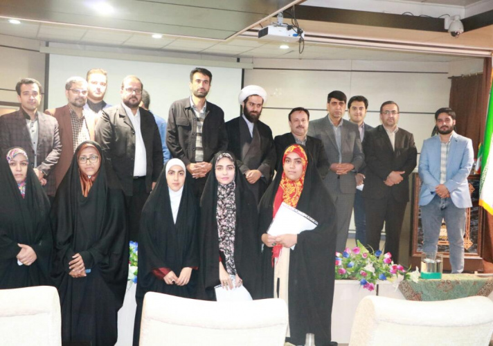 برگزاری مراسم جشن میلاد حضرت ولی عصر ( عج ) در دانشگاه علمی کاربردی استان فارس