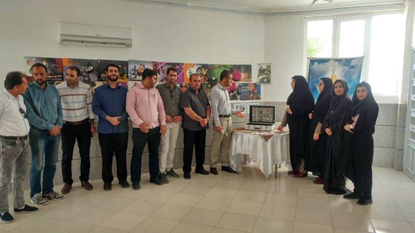 برپایی نمایشگاه پوستر پیشگیری از اعتیاد در مرکز آموزش علمی کاربردی لارستان