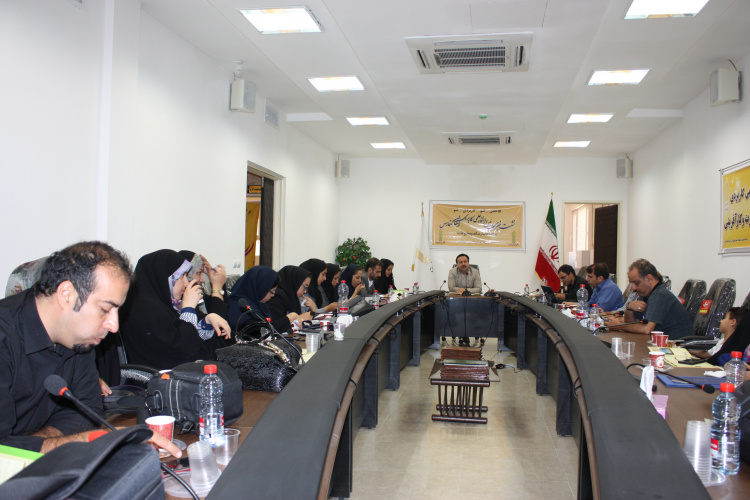 رئیس دانشگاه علمی کاربردی استان فارس : رویکرد دانشگاه جامع علمی کاربردی مهارت محوری و کار آفرینی است