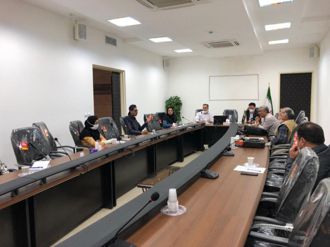 جلسه ارزیابی تیم های استارت آپی مستقر درمجتمع کار آفرینی و نوآوری دانشگاه جامع علمی کاربردی واحد استان فارس برگزار شد