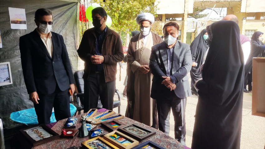 نمایشگاه از دستاورد ها و توانمندی های دانشجویان مرکز آموزش علمی کاربردی غدیر برپا شد