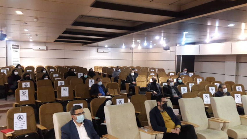 جلسه پرسش و پاسخ دانشجویان با رئیس دانشگاه جامع علمی کاربردی واحد استان فارس برگزار شد