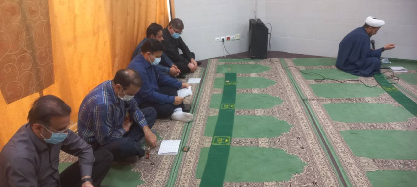 برگزاری مراسم سوگواری و زیارت عاشورا در دانشگاه جامع علمی کاربردی واحد استان فارس