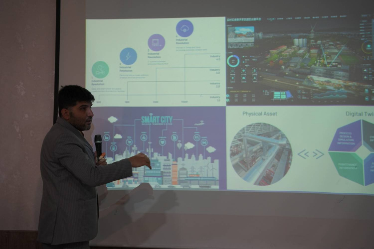 برگزاری رویداد ایده پردازی با عنوان شهرداری ها و درآمد زایی پایدار در مرکزآموزش علمی کاربردی سازمان همیاری و شهرداریهای استان فارس