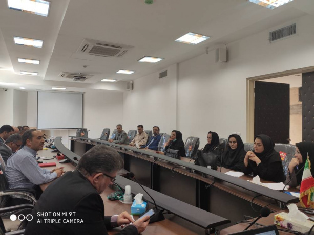 برگزاری کارگاه آموزشی  با موضوع آشنایی با طرح خود ارزیابی ویژه مراکز آموزش علمی کاربردی استان فارس