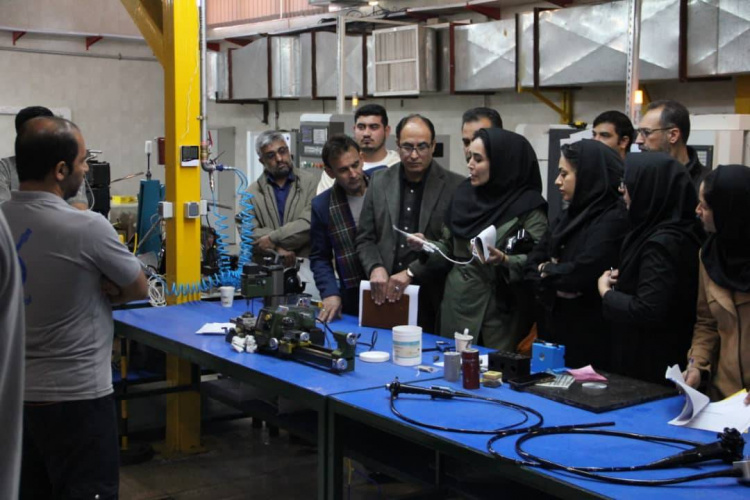 برگزاری تور فناوری ویژه دانشجویان مرکز آموزش علمی کاربردی خانه کارگر شیراز