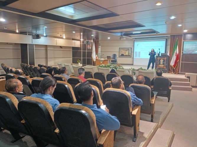 برگزاری دوره کوتاه مدت عالی آزاد تشریفات و پذیرایی ویژه نیروهای خدماتی مراکز آموزش علمی کاربردی فارس