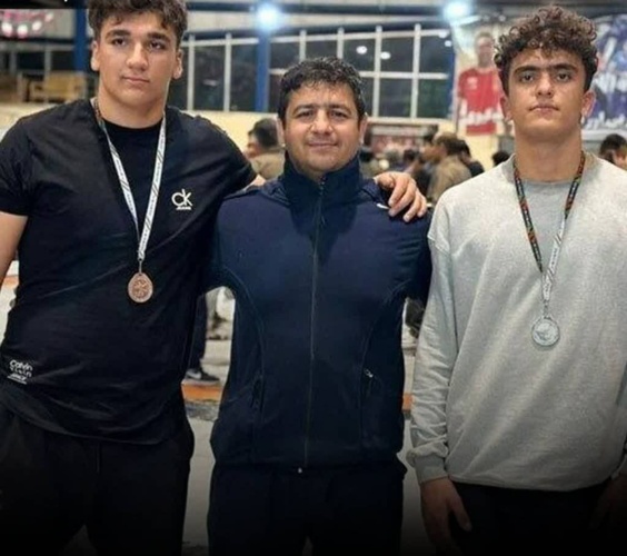 نایب قهرمانی دانشجوی دانشگاه جامع علمی‌کاربردی در مسابقات کشتی آزاد فارس