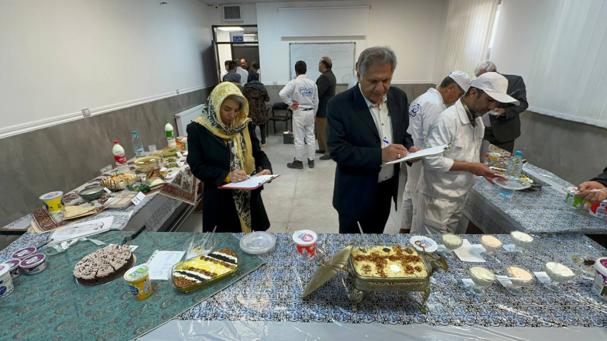 نمایشگاه غذای سالم در مرکز آموزش علمی کاربردی شرکت شیرپاستوریزه ارمغان برگزار شد