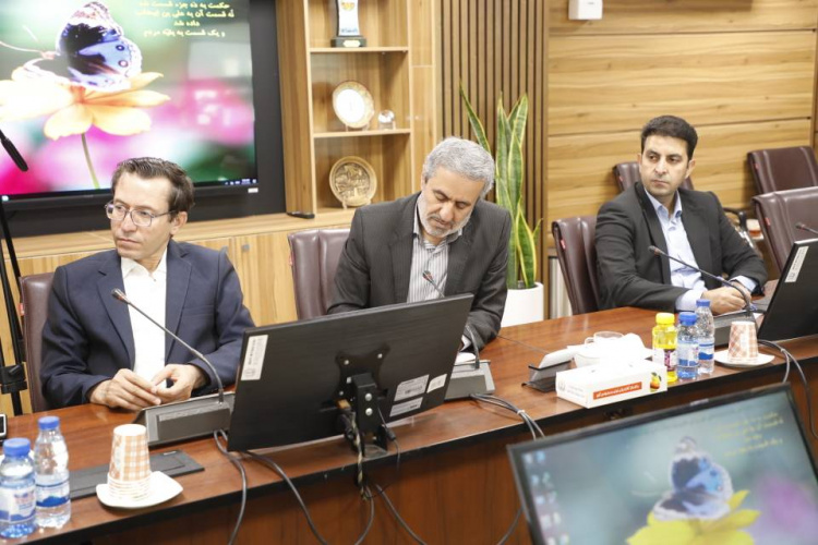 با حضور سرپرست دانشگاه جامع علمی کاربردی استان فارس؛ نخستین نشست شورای هماهنگی دانشگاه‌ها و مراکز آموزش عالی استان فارس برگزار شد